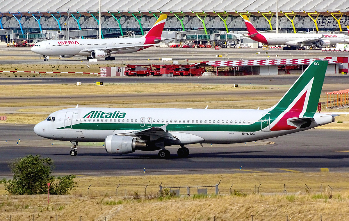アリタリア航空、機体、空港