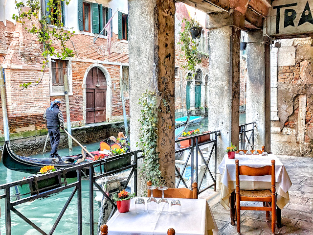ヴェネチア、レストラン、イタリア風景