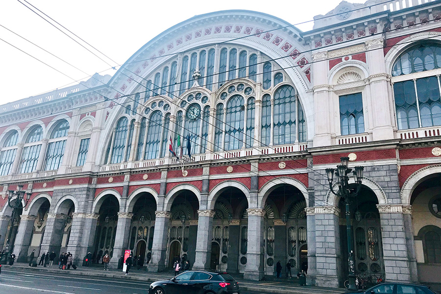 イタリア風景、イタリア公共交通機関、トリノ 駅、torino,stazione 