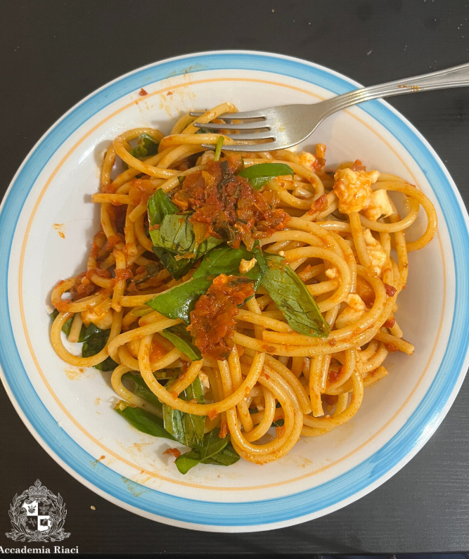 イタリアジュエリー留学　留学生活　トマトソースのスパゲッティ