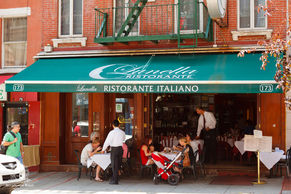 イタリア留学生活　レストランで使えるイタリア語